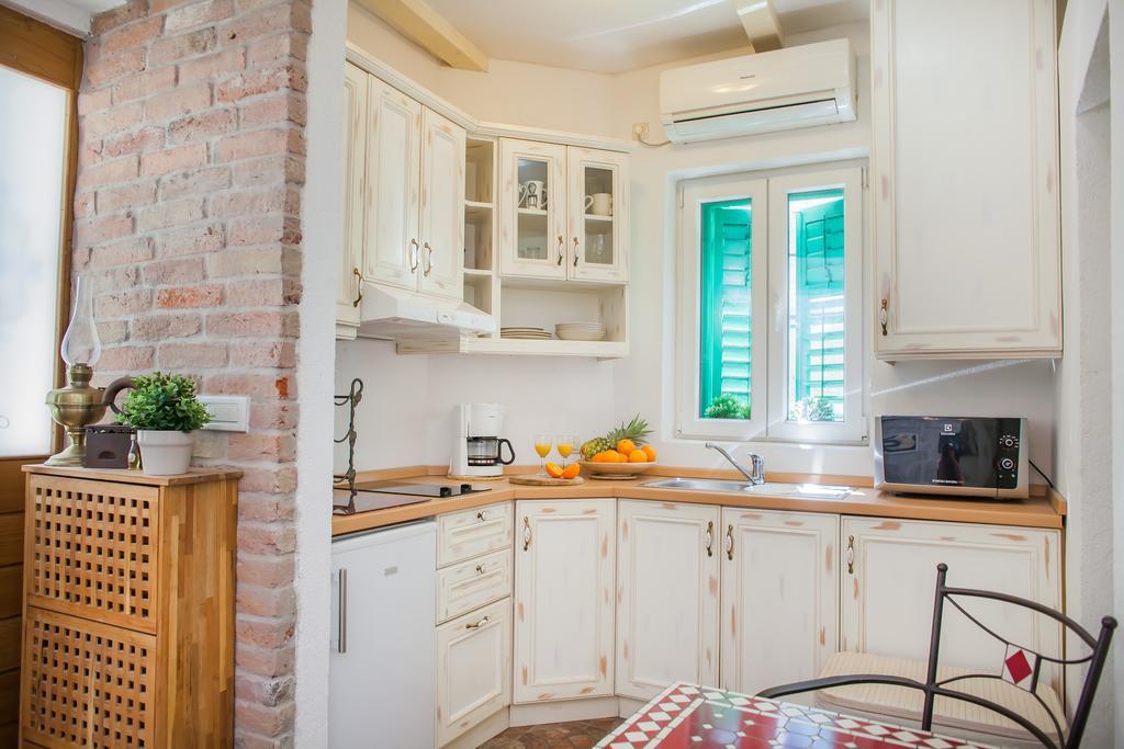 Apartments Laurus Sibenik Ngoại thất bức ảnh