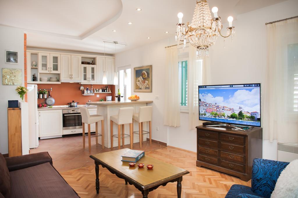 Apartments Laurus Sibenik Ngoại thất bức ảnh